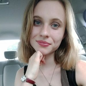 Meet your Posher, Sabrina